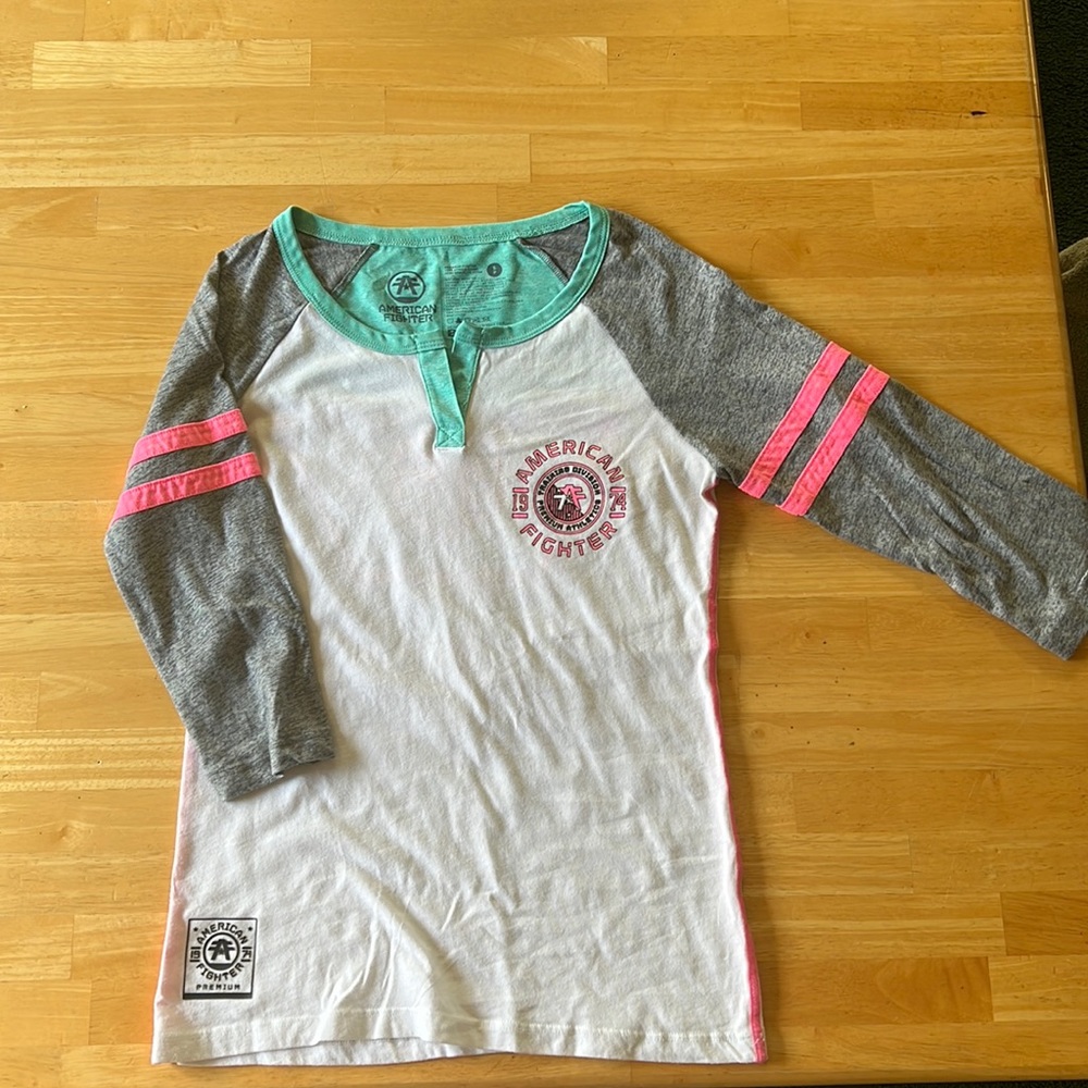 women’s small, american fighter, white, 3/4 sleeve, no stains or tears.